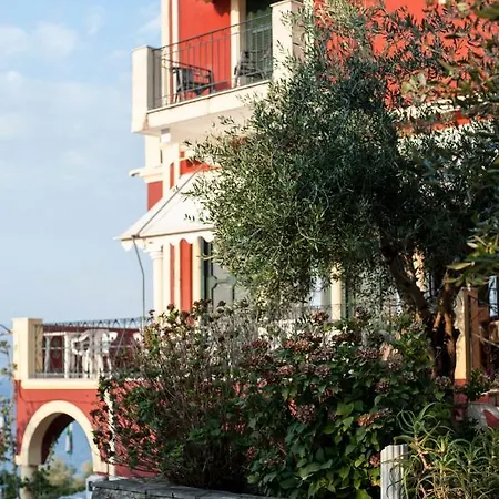 Konukevi Bay In Kalamaki Beach, 100m From The Lovely Sandy