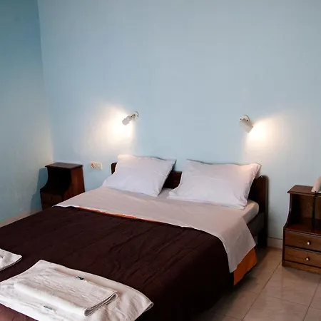 Bay In Kalamaki Beach, 100m From The Lovely Sandy Konukevi 4*