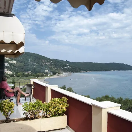 Bay In Kalamaki Beach, 100m From The Lovely Sandy Konukevi