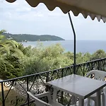 Bay In Kalamaki Beach, 100m From The Lovely Sandy Πανσιόν 4*